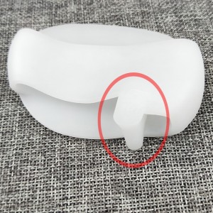 Thumb corrector with silicone shock absorber under the metatarsal, cuff, straightener, pillow, screed, bone protection, body
