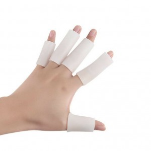 The gel protective caps are open. Silicone fingertip. Finger protection set of 5 pieces for 1 hand