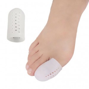 Silicone protective cover for the toes with perforation
