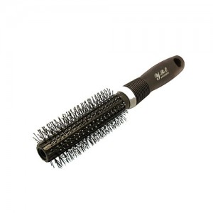  Round comb for styling (rubber handle)