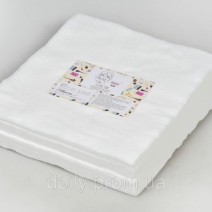 Napkins in a pack Panni Mlada® 20x20 cm (100 pcs/pack) from spunlace 40 g/m? Texture: smooth, mesh, smile/sma