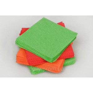  Serviettes Panni Mlada non pelucheux COLORÉ 6cm x 6cm 25g/m2 (100pcs par paquet)