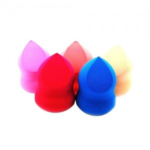 Esponja Beautyblender pera cortada