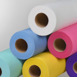 Sheets 0.6x500 m (1 roll) Polix PRO&MED from spunbond 25g/m2