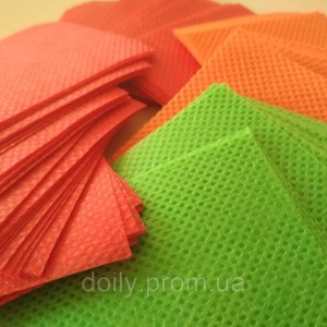 Doily napkins 6x6 cm (400 PCs in a tube) from spunbond 45 g / m? (4823098702733)