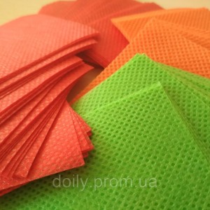  Napkins 6x6 cm Doily (400 pcs in a tube) from spunbond 45 g/m? (4823098702733)