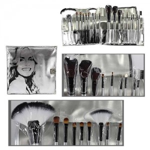  Set of makeup brushes 18pcs silver (girl)