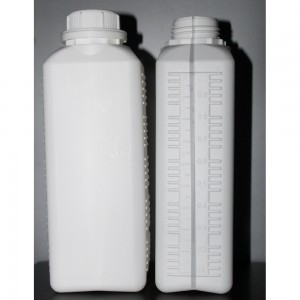 Flasche 1 Liter mit gemessenen Teilungen 