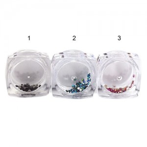  Strass Swarovski 50pcs em uma jarra