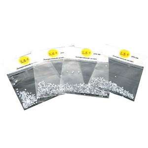  Pierres-strass sur feuille blanche 24pcs