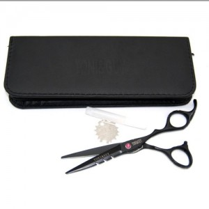  Scissors in a case T&G for cutting Y006-55