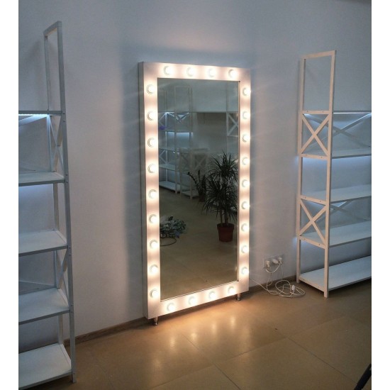 Espelho de guarda-roupa Rostov. Espelho de camarim grande-6662-Trend-Espelhos
