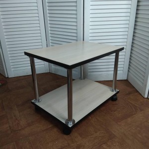 Cosmetic trolley with 2 shelves