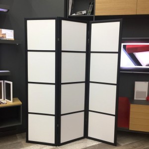 Screen, partition for shops