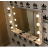 Visuele spiegel gemaakt van hout met witte lichten-6602-Trend-Spiegel