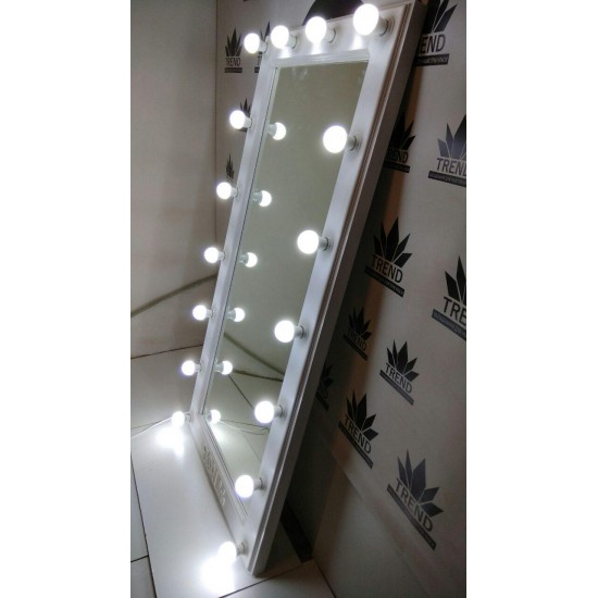 Kaltfarbige LED-Lampe 6400 K. 5 W.-6154-Lemanso-Make-up spiegels