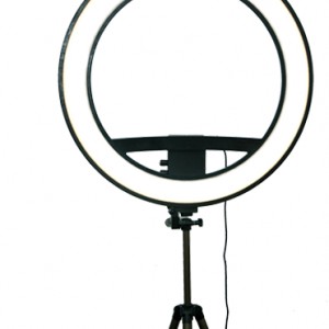 Ring lamp BL for makeup artists, baristas, professional stylists, photographers and vloggers