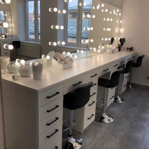 Turnkey beauty salon